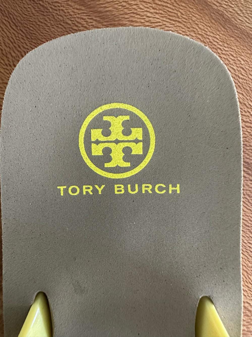 Tory Burch Yellow Strap Taupe Thin Footbed Flip Flop Sandals Thong | Size: 10 - Picture 8 of 12